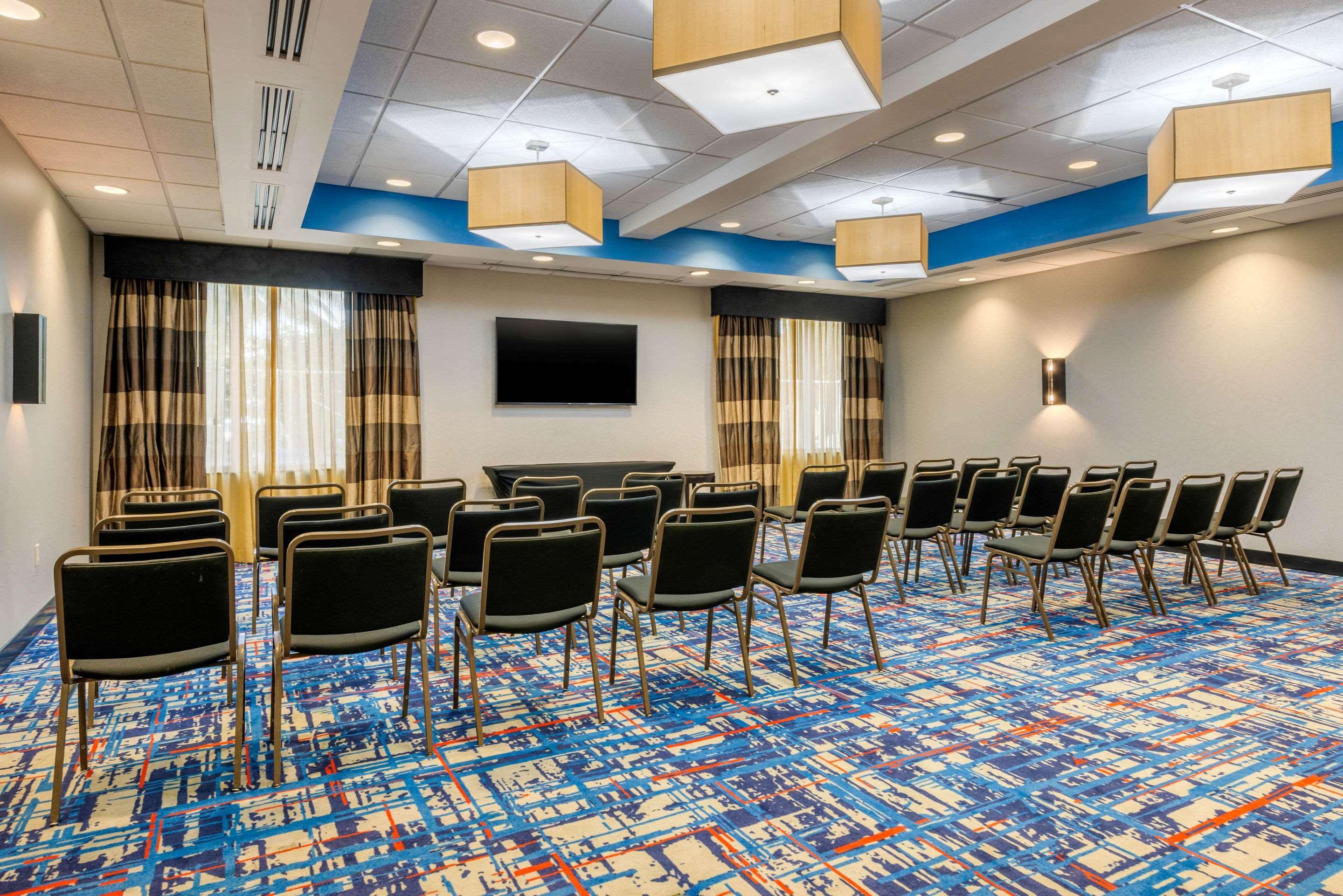 Cambria Hotel Ft Lauderdale, Airport South & Cruise Port Дейния Бийч Екстериор снимка