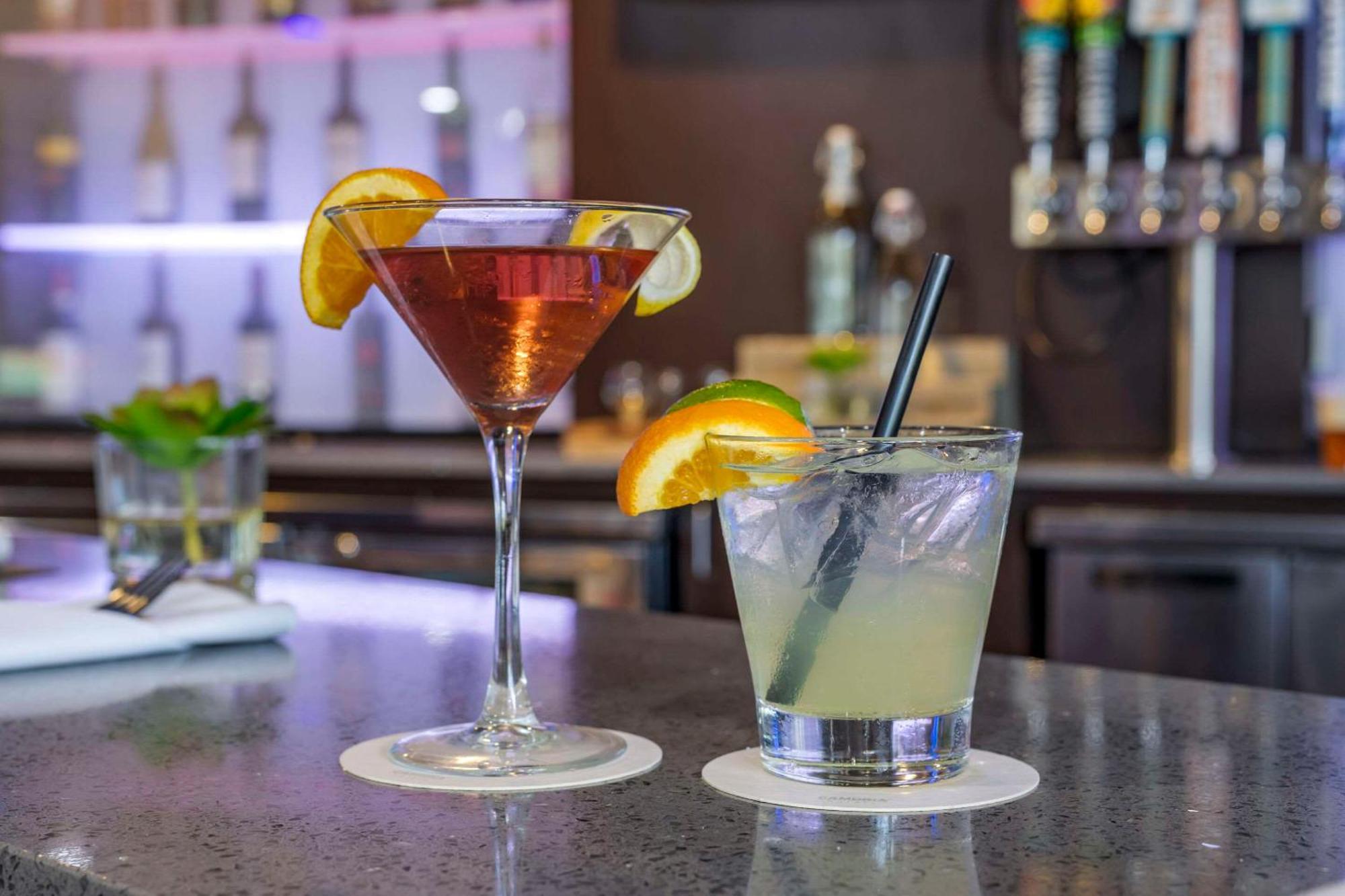 Cambria Hotel Ft Lauderdale, Airport South & Cruise Port Дейния Бийч Екстериор снимка
