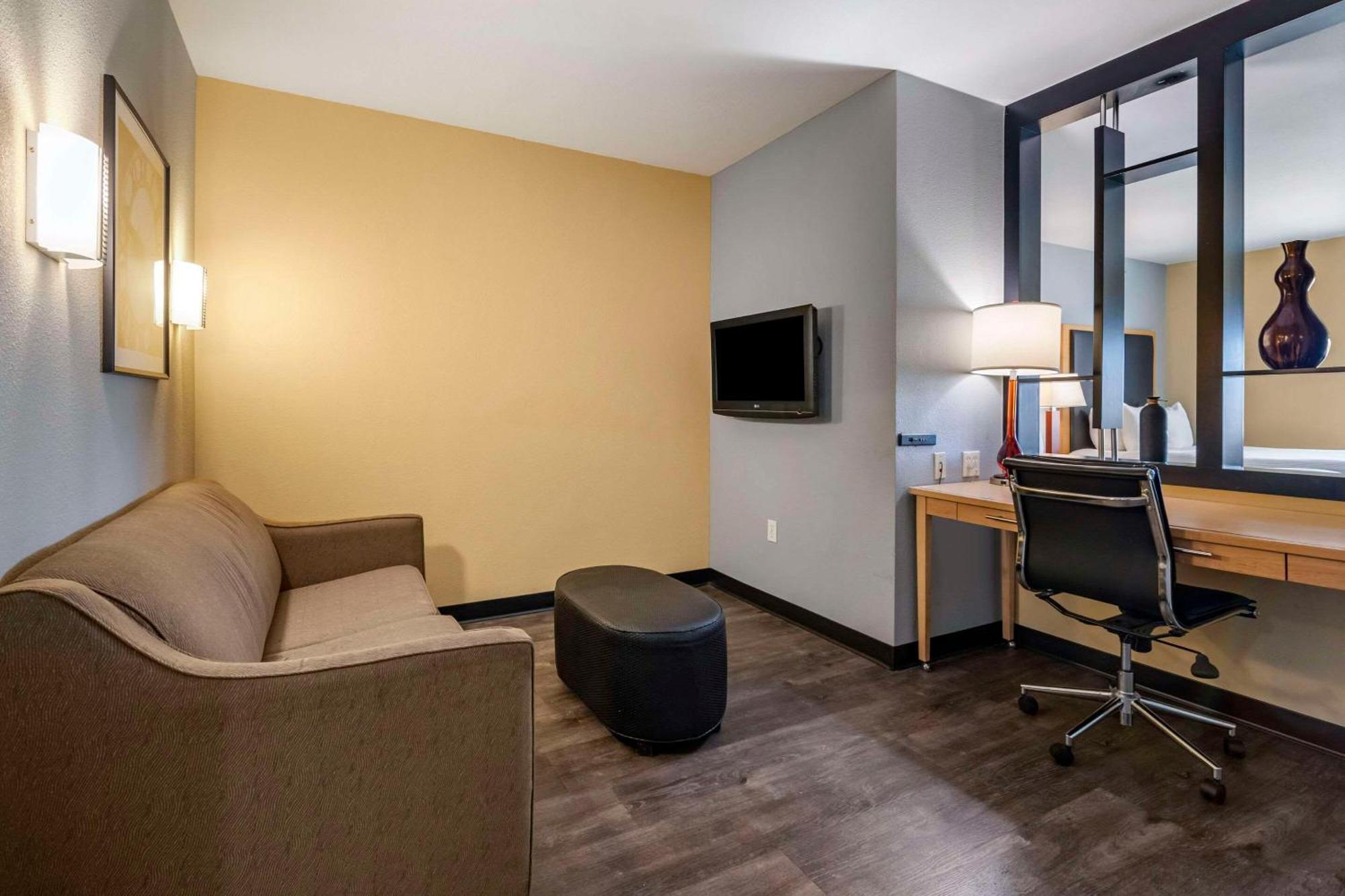Cambria Hotel Ft Lauderdale, Airport South & Cruise Port Дейния Бийч Екстериор снимка
