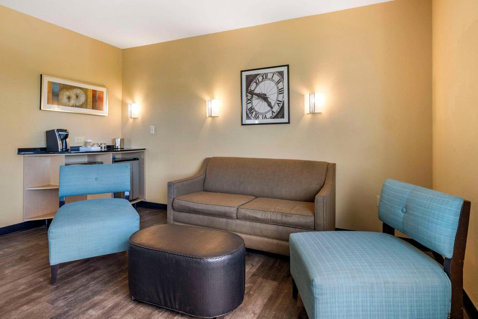 Cambria Hotel Ft Lauderdale, Airport South & Cruise Port Дейния Бийч Екстериор снимка